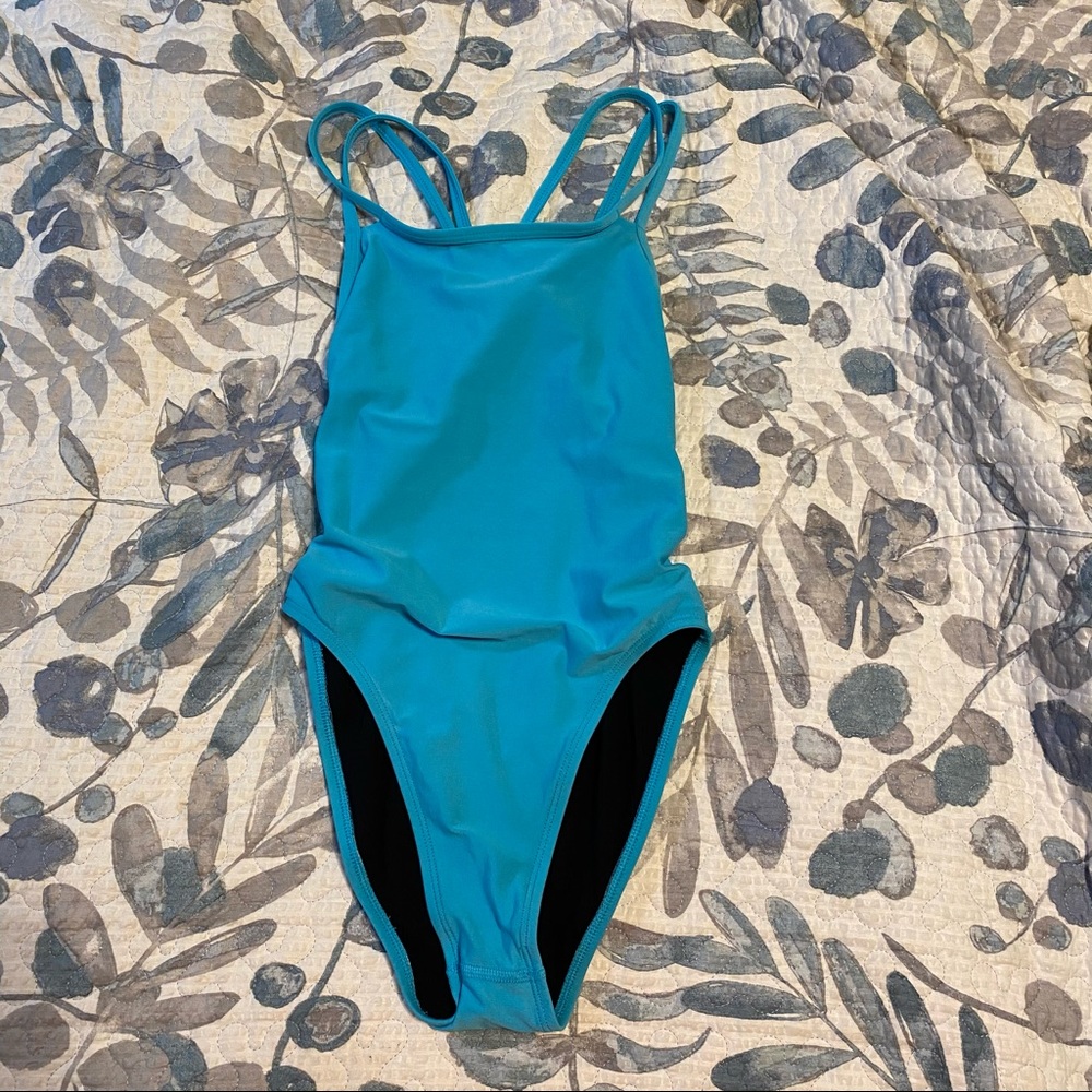 FIXED BACK “MURRAY” ONE PIECE JOLYN